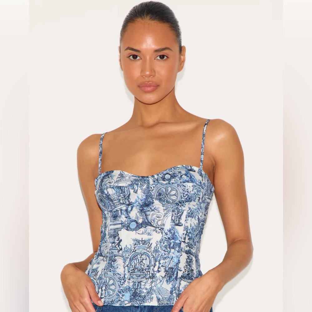 PrettyLittleThing BLUE RENAISSANCE PRINT STRUCTURED CORSET TOP - NWOT